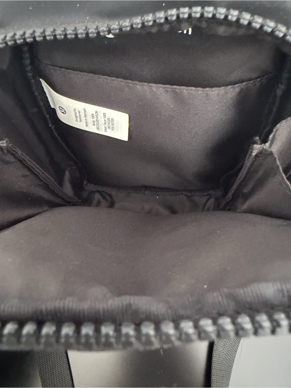 lululemon athletica Black Crossbody Belt Bag - Picture 5 of 6